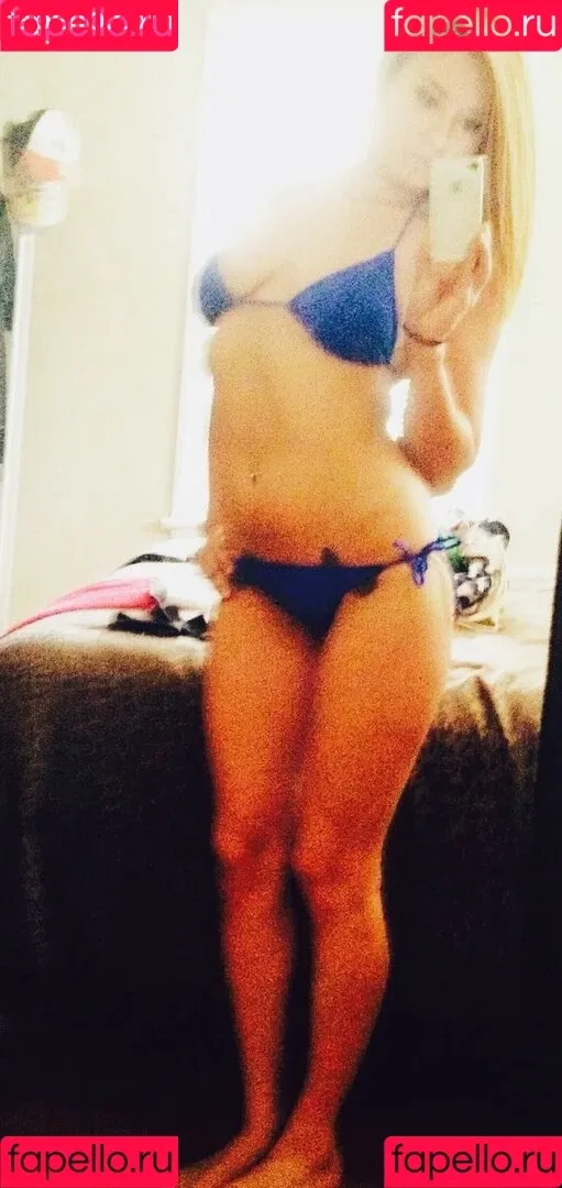 Daria Thibault Onlyfans Photo Gallery 