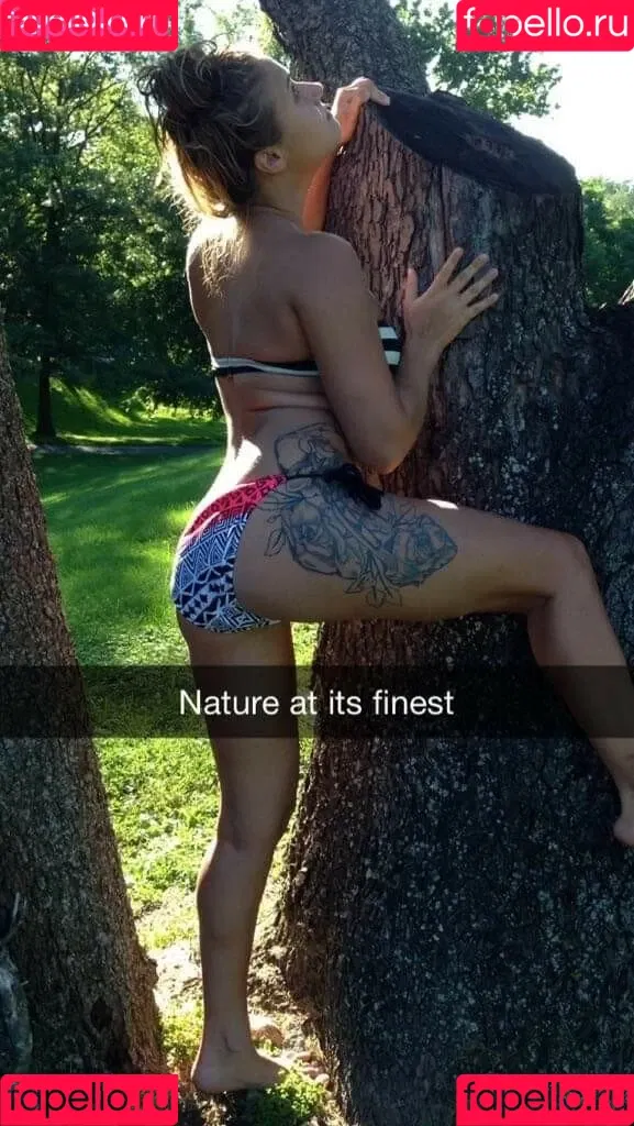Daria Thibault Onlyfans Photo Gallery 