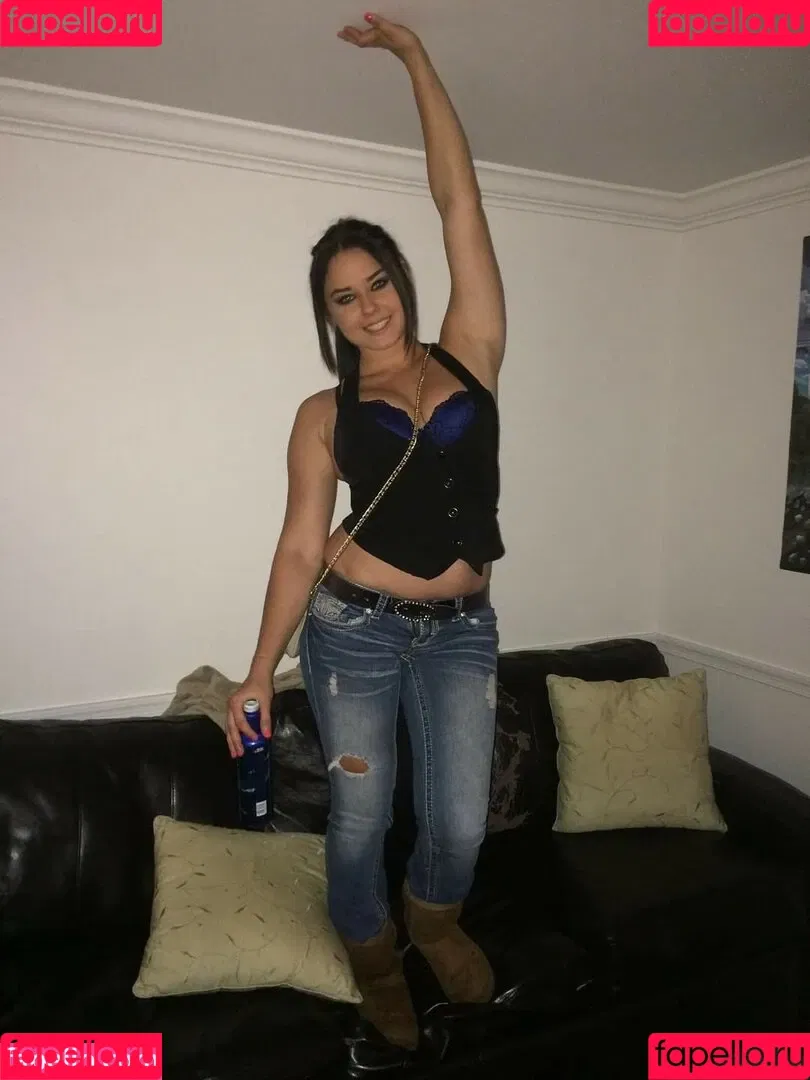 Daria Thibault Onlyfans Photo Gallery 