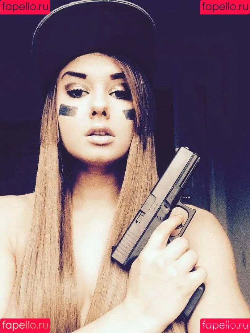 Daria Thibault Onlyfans Photo Gallery 