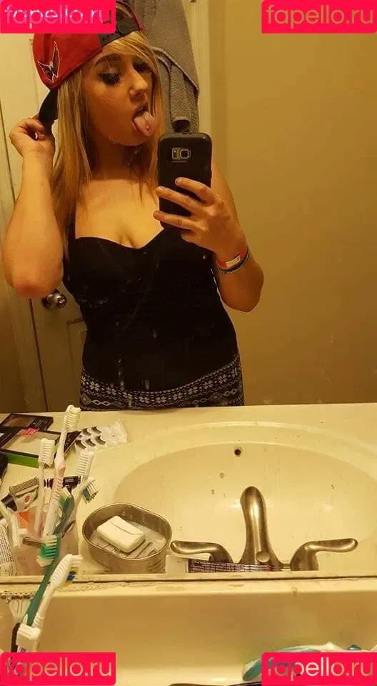 Daria Thibault Onlyfans Photo Gallery 