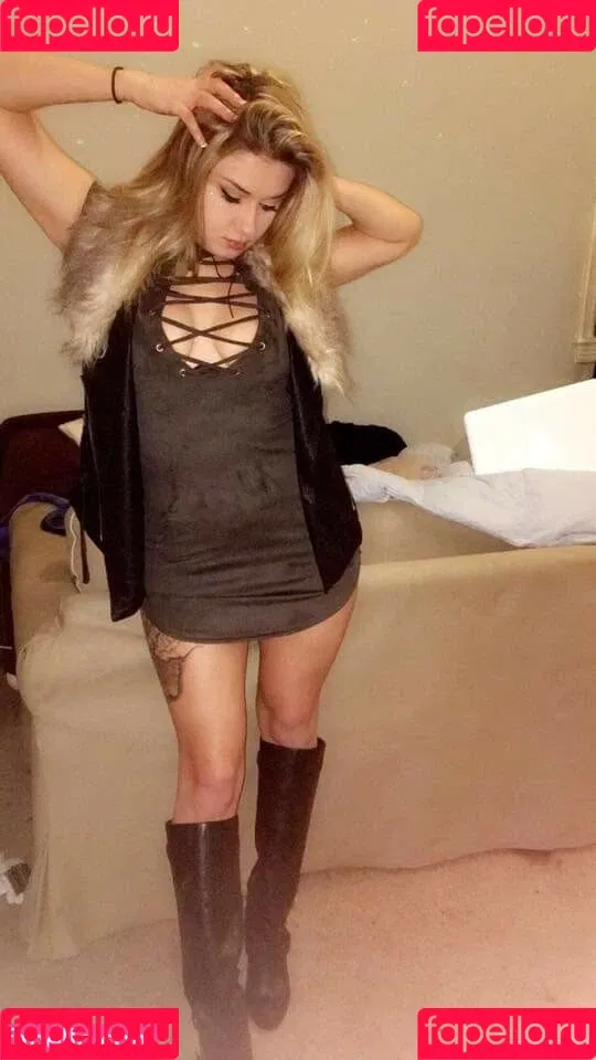 Daria Thibault Onlyfans Photo Gallery 