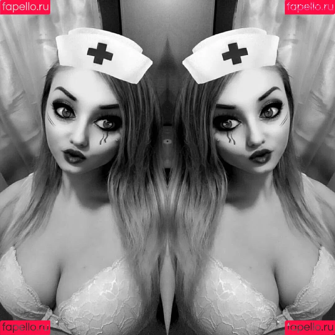 Daria Thibault Onlyfans Photo Gallery 