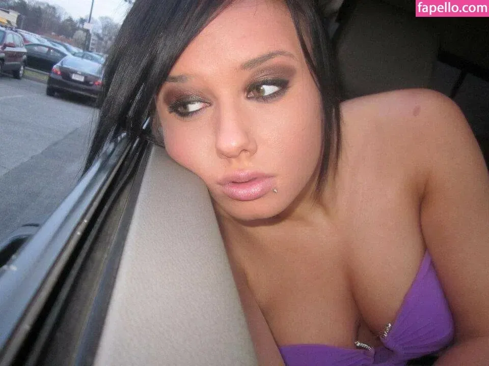 Daria Thibault Onlyfans Photo Gallery 