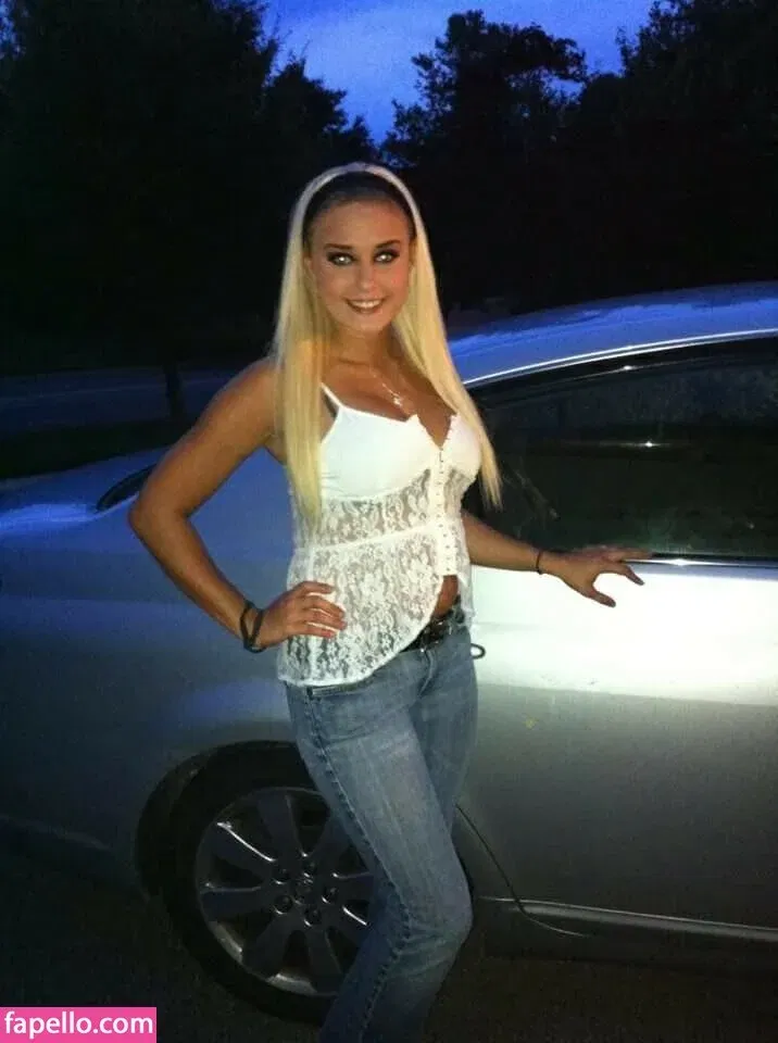 Daria Thibault Onlyfans Photo Gallery 