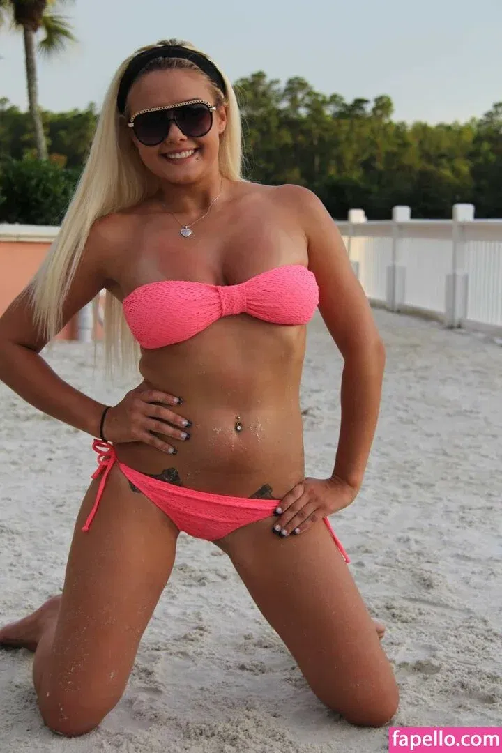 Daria Thibault Onlyfans Photo Gallery 