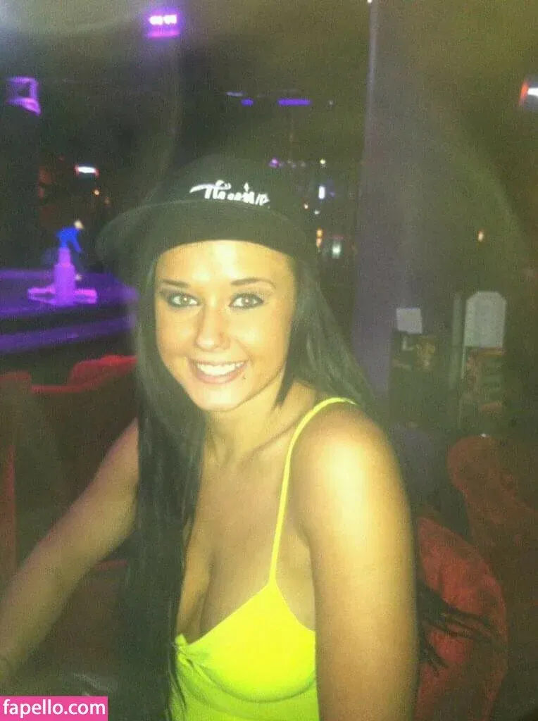 Daria Thibault Onlyfans Photo Gallery 