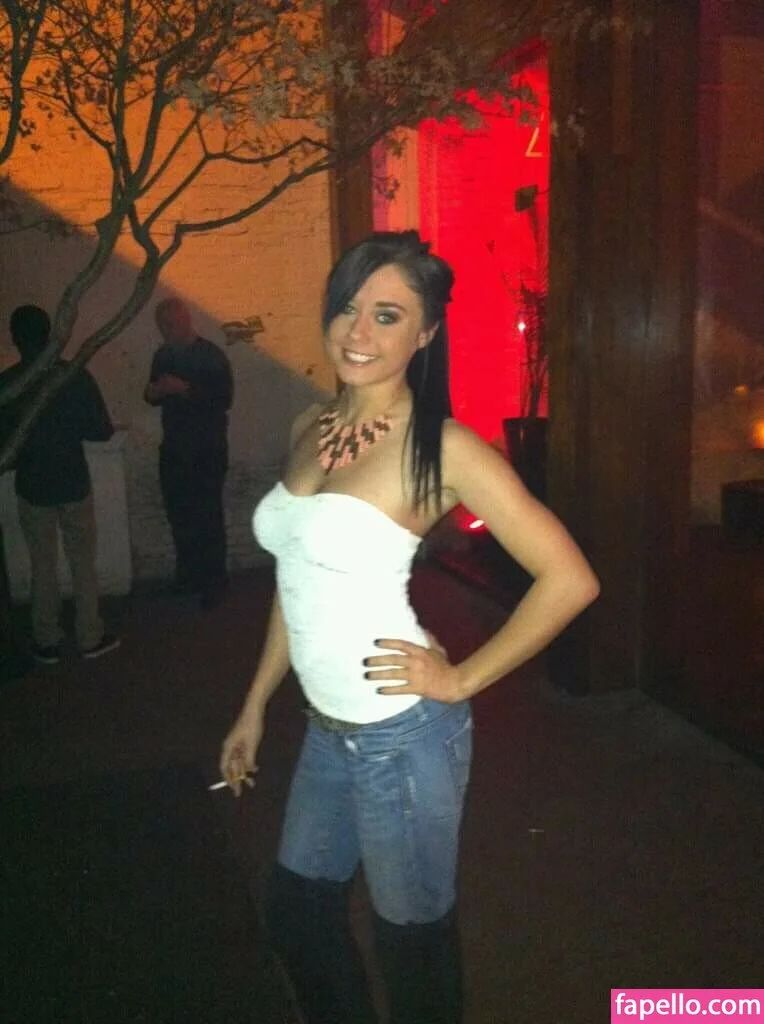 Daria Thibault Onlyfans Photo Gallery 