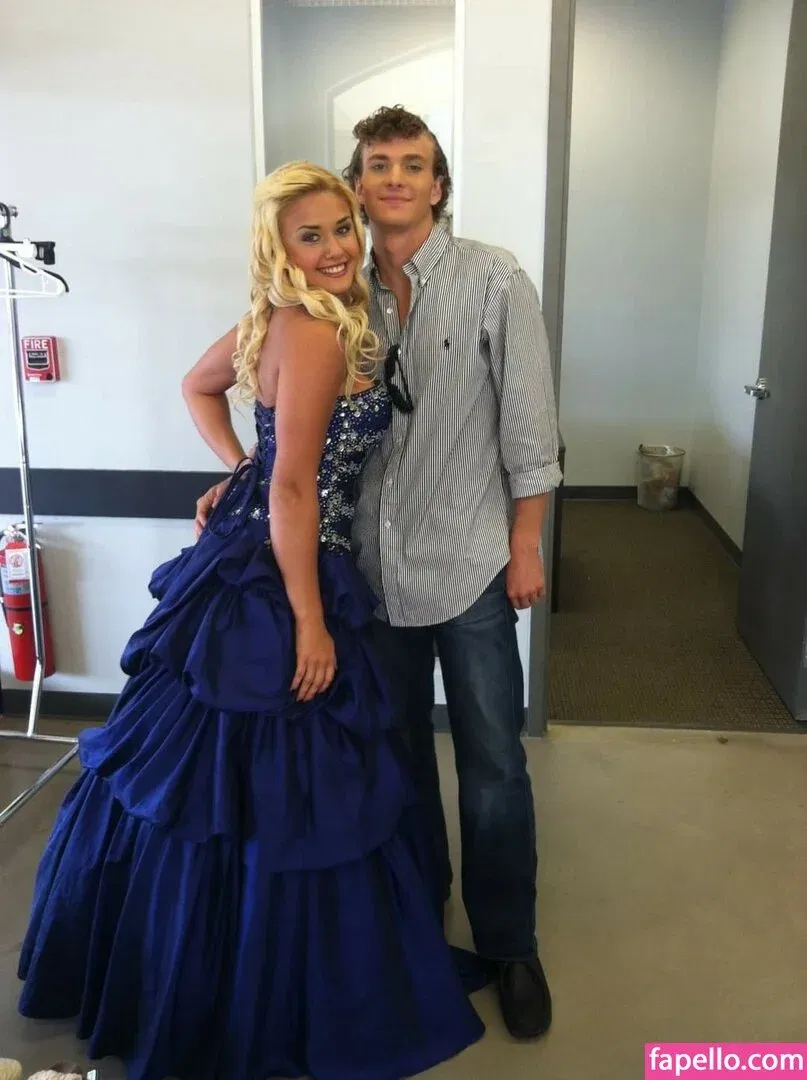 Daria Thibault Onlyfans Photo Gallery 