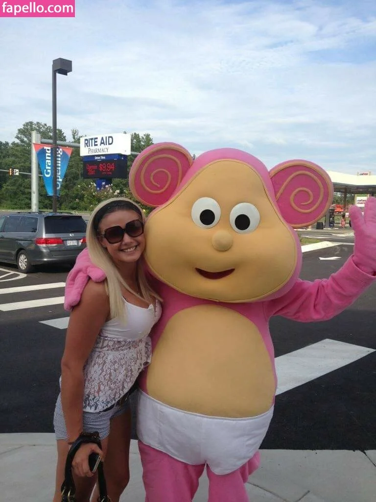 Daria Thibault Onlyfans Photo Gallery 