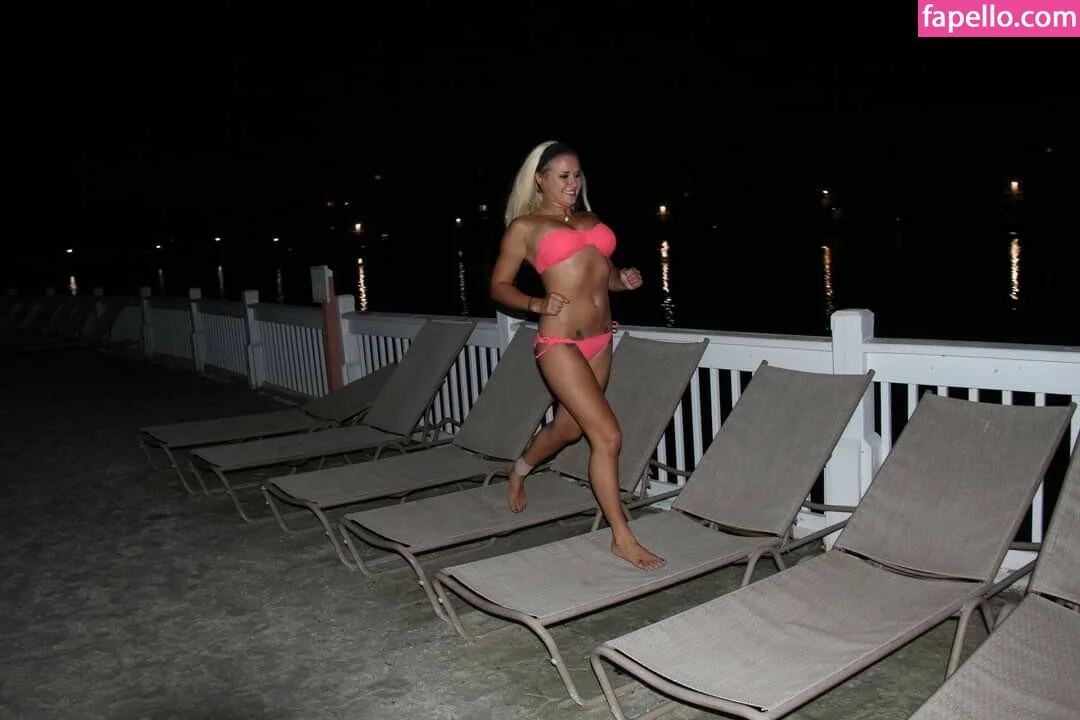 Daria Thibault Onlyfans Photo Gallery 