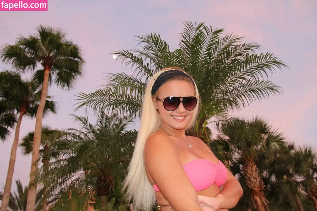 Daria Thibault Onlyfans Photo Gallery 