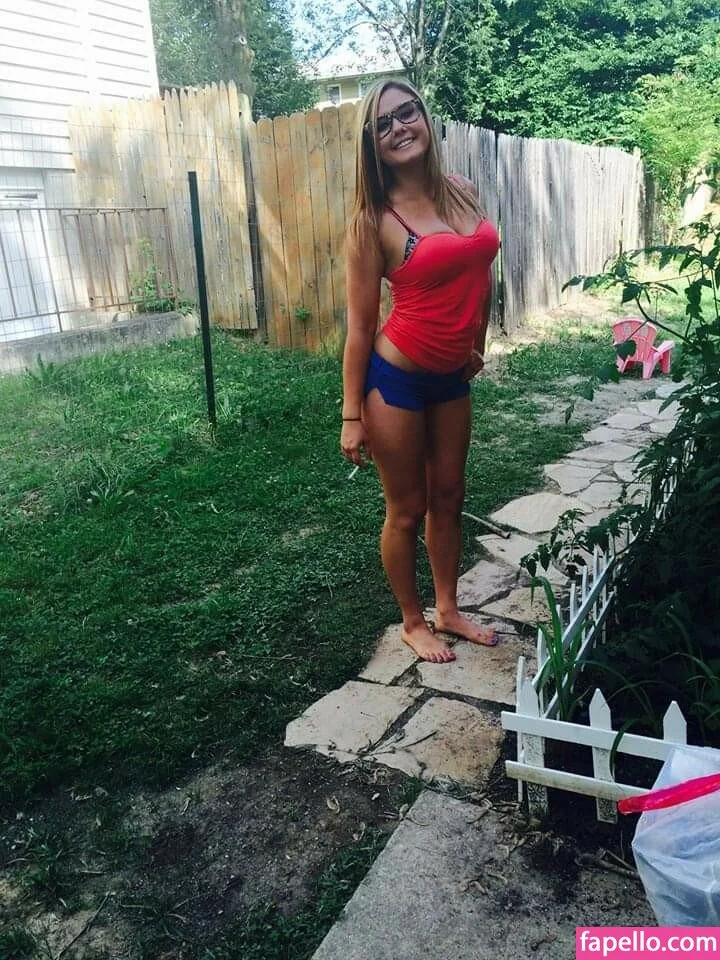 Daria Thibault Onlyfans Photo Gallery 