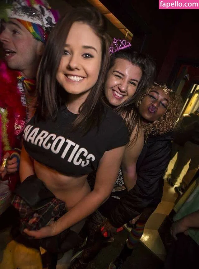 Daria Thibault Onlyfans Photo Gallery 