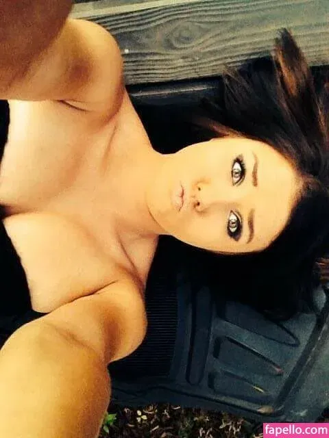 Daria Thibault Onlyfans Photo Gallery 