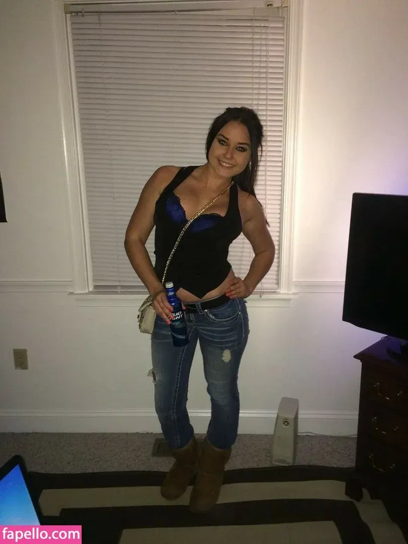 Daria Thibault Onlyfans Photo Gallery 