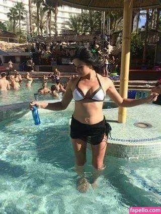 Daria Thibault Onlyfans Photo Gallery 