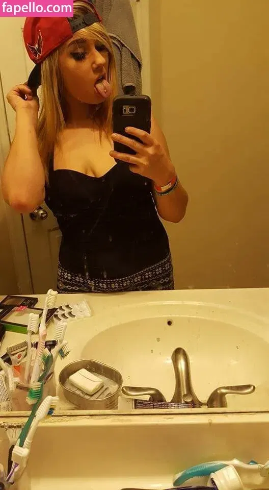 Daria Thibault Onlyfans Photo Gallery 