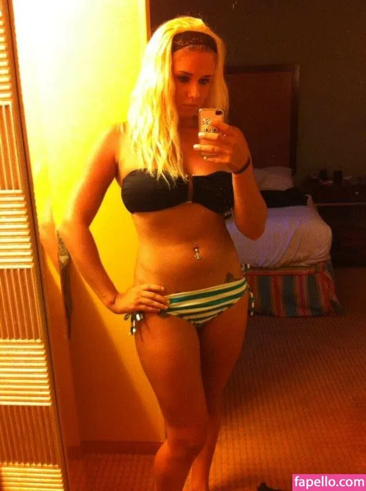 Daria Thibault Onlyfans Photo Gallery 