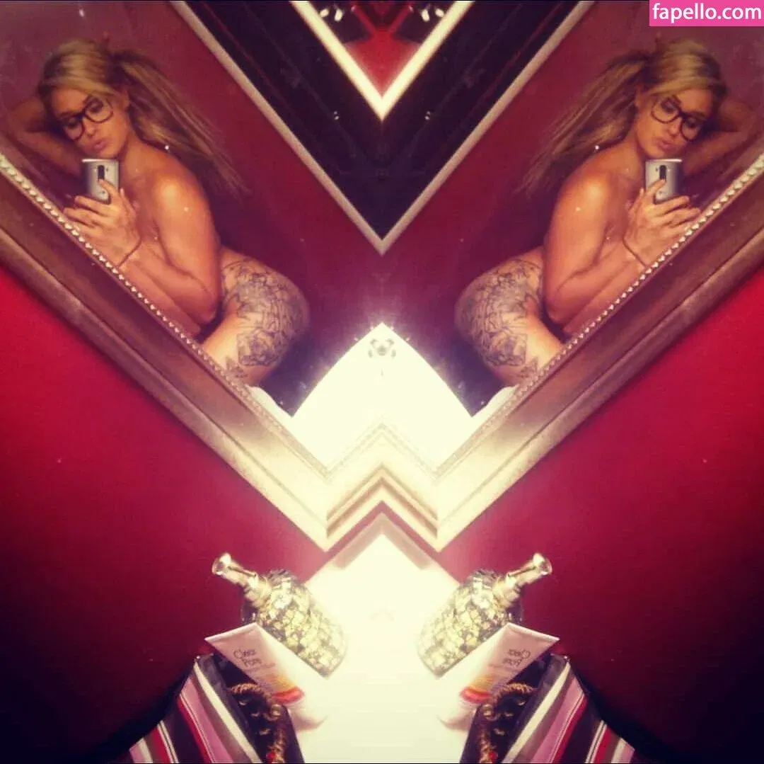 Daria Thibault Onlyfans Photo Gallery 