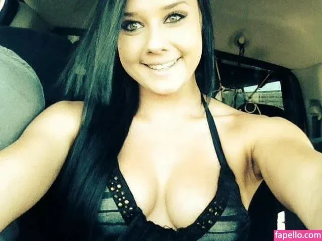 Daria Thibault Onlyfans Photo Gallery 