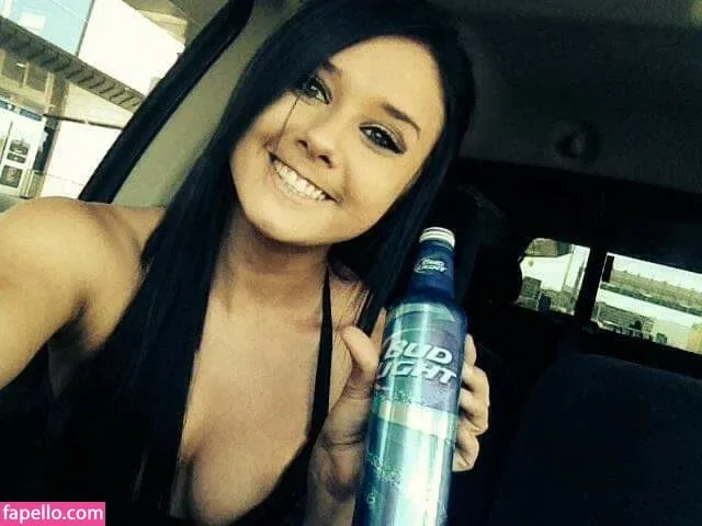 Daria Thibault Onlyfans Photo Gallery 