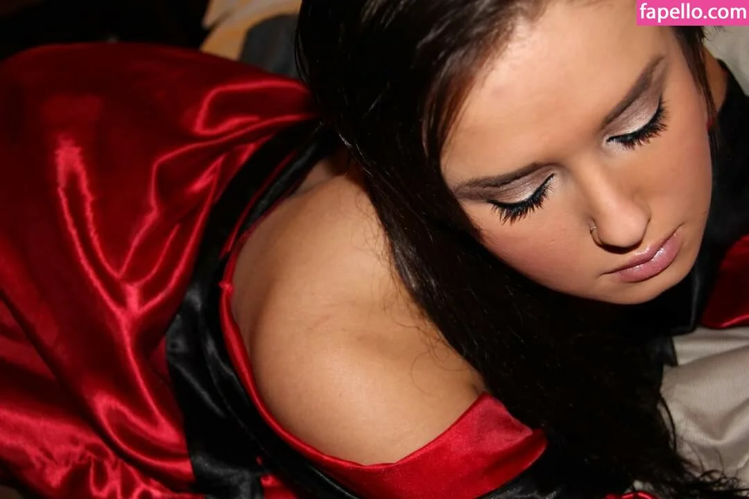 Daria Thibault Onlyfans Photo Gallery 