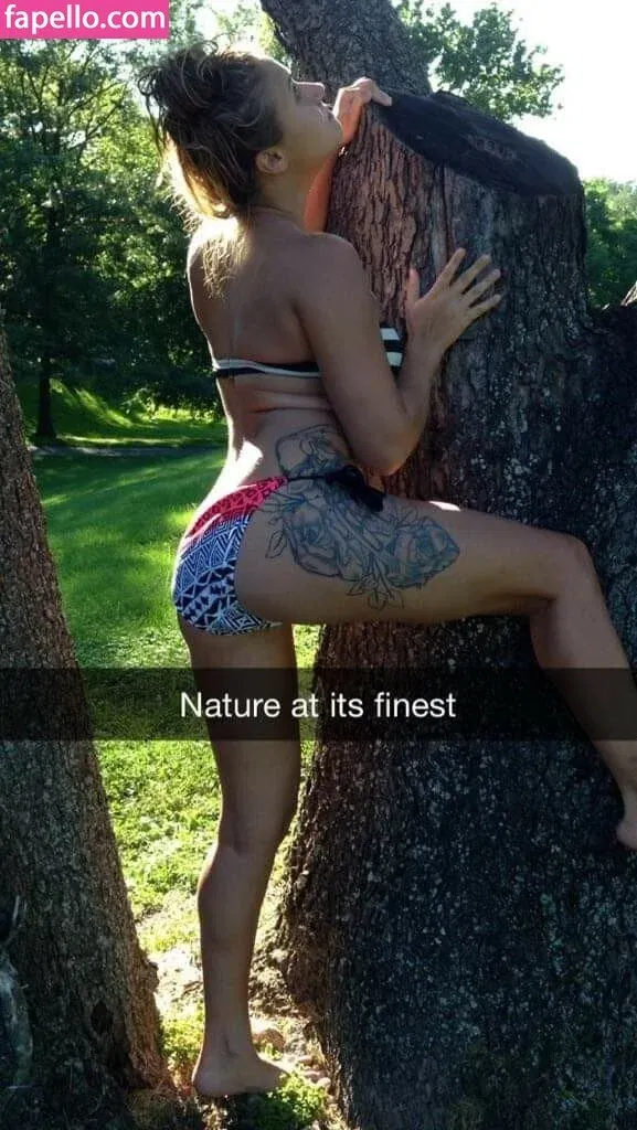 Daria Thibault Onlyfans Photo Gallery 