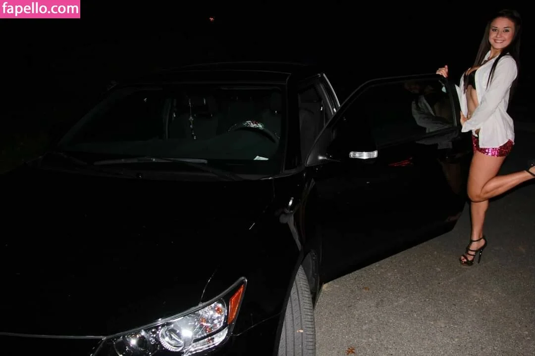 Daria Thibault Onlyfans Photo Gallery 