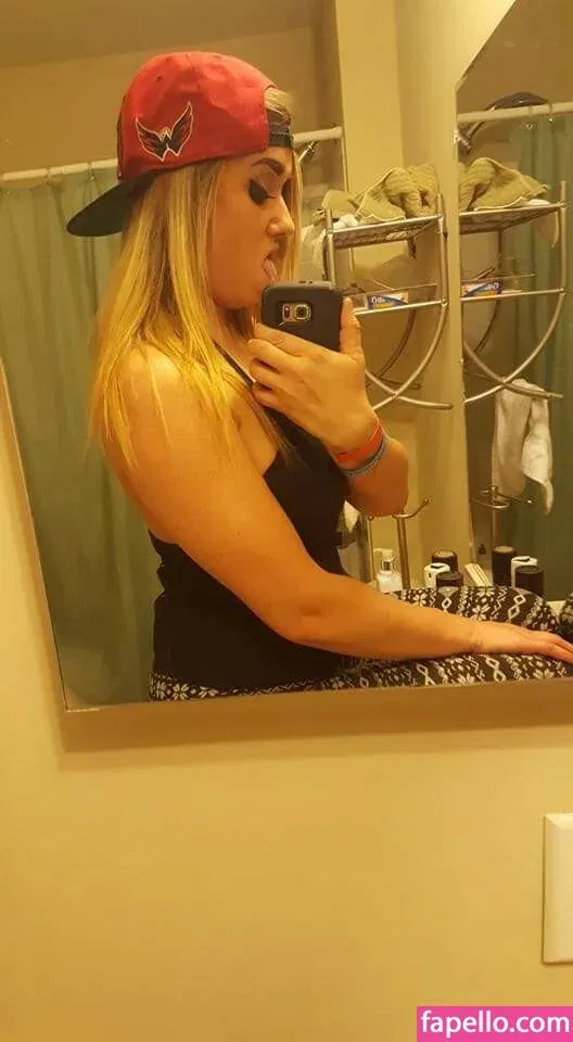 Daria Thibault Onlyfans Photo Gallery 