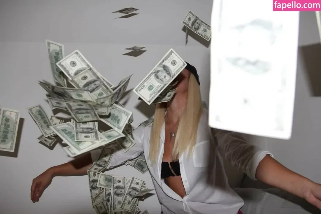 Daria Thibault Onlyfans Photo Gallery 