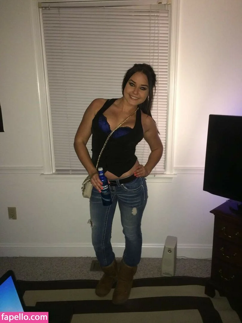 Daria Thibault Onlyfans Photo Gallery 