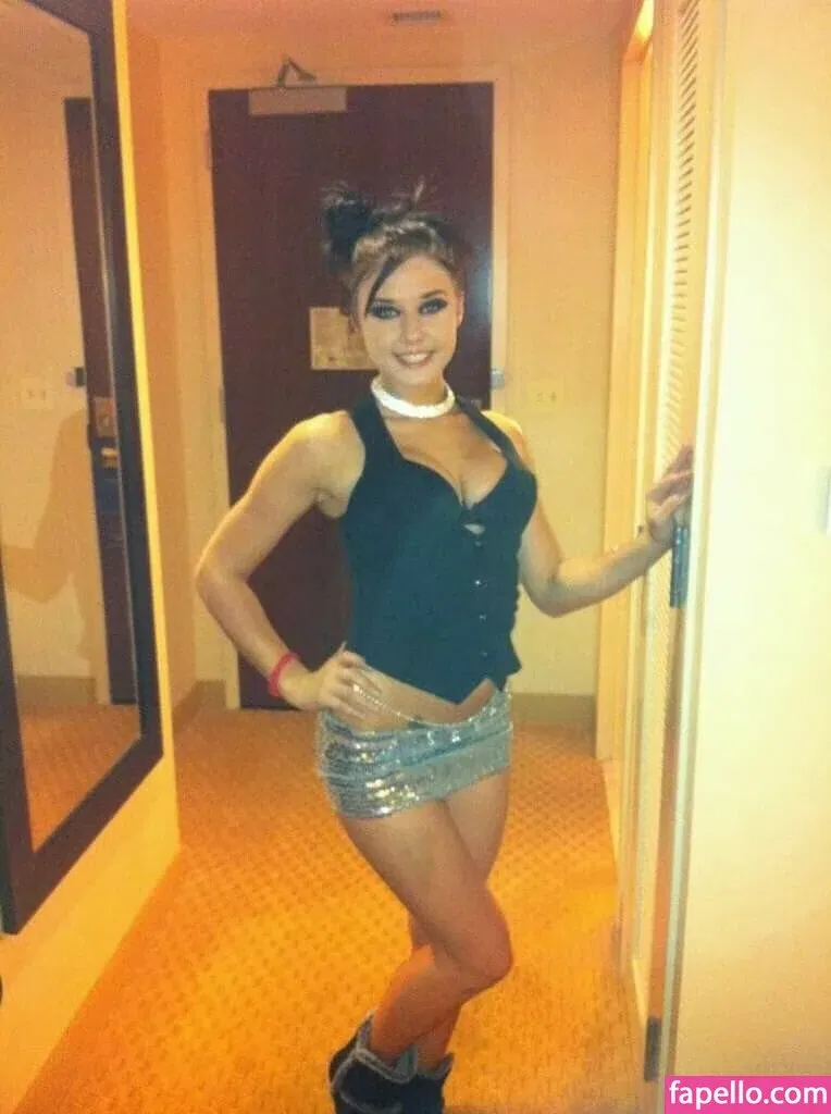 Daria Thibault Onlyfans Photo Gallery 