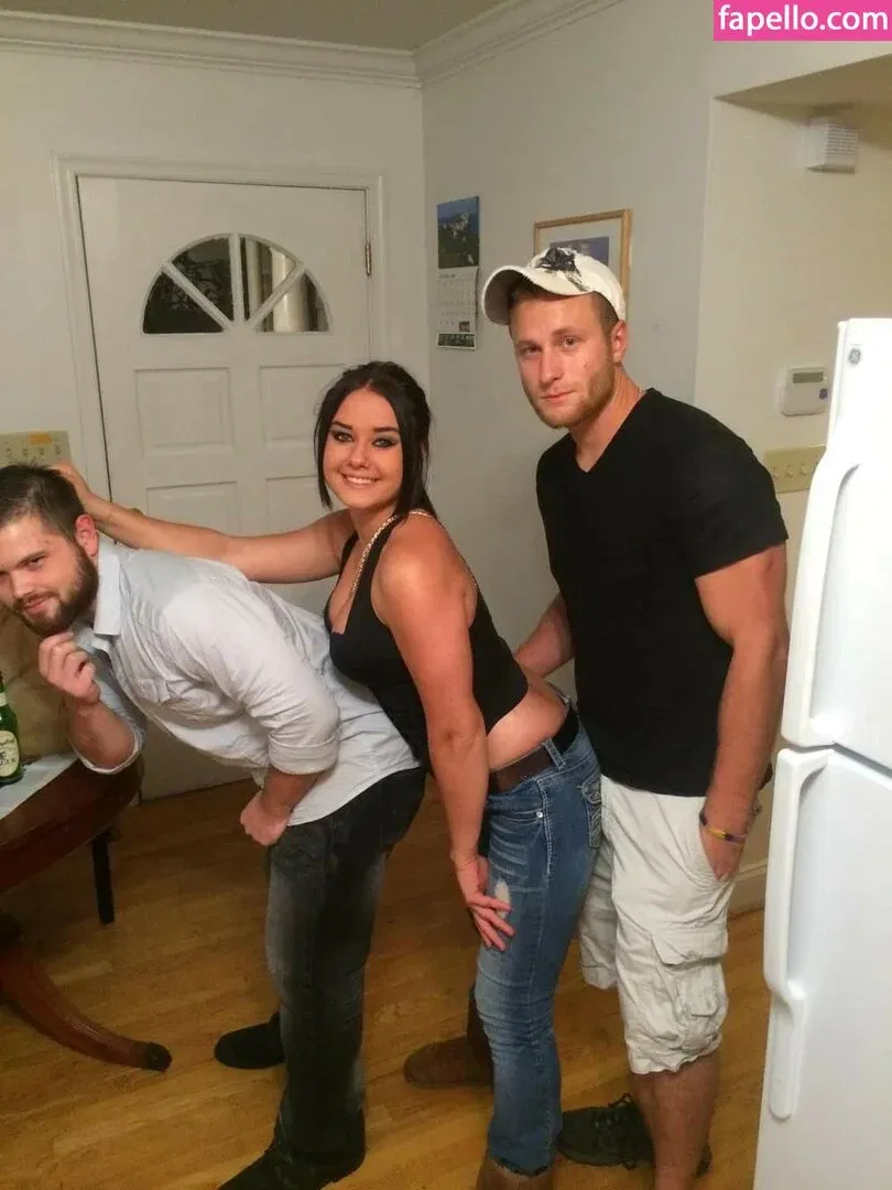 Daria Thibault Onlyfans Photo Gallery 