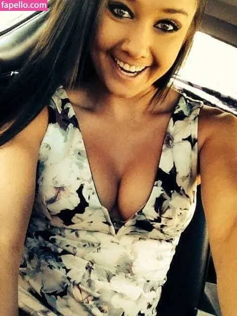 Daria Thibault Onlyfans Photo Gallery 