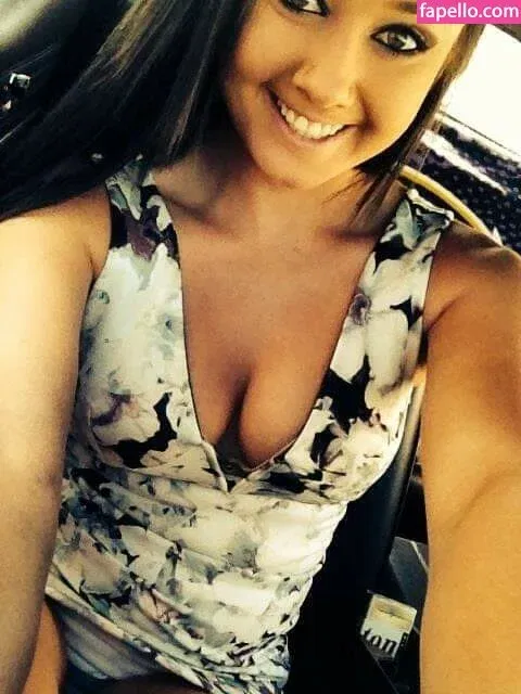 Daria Thibault Onlyfans Photo Gallery 