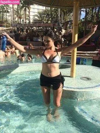 Daria Thibault Onlyfans Photo Gallery 