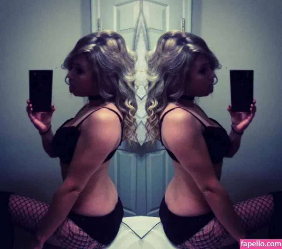 Daria Thibault Onlyfans Photo Gallery 