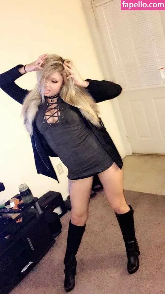 Daria Thibault Onlyfans Photo Gallery 