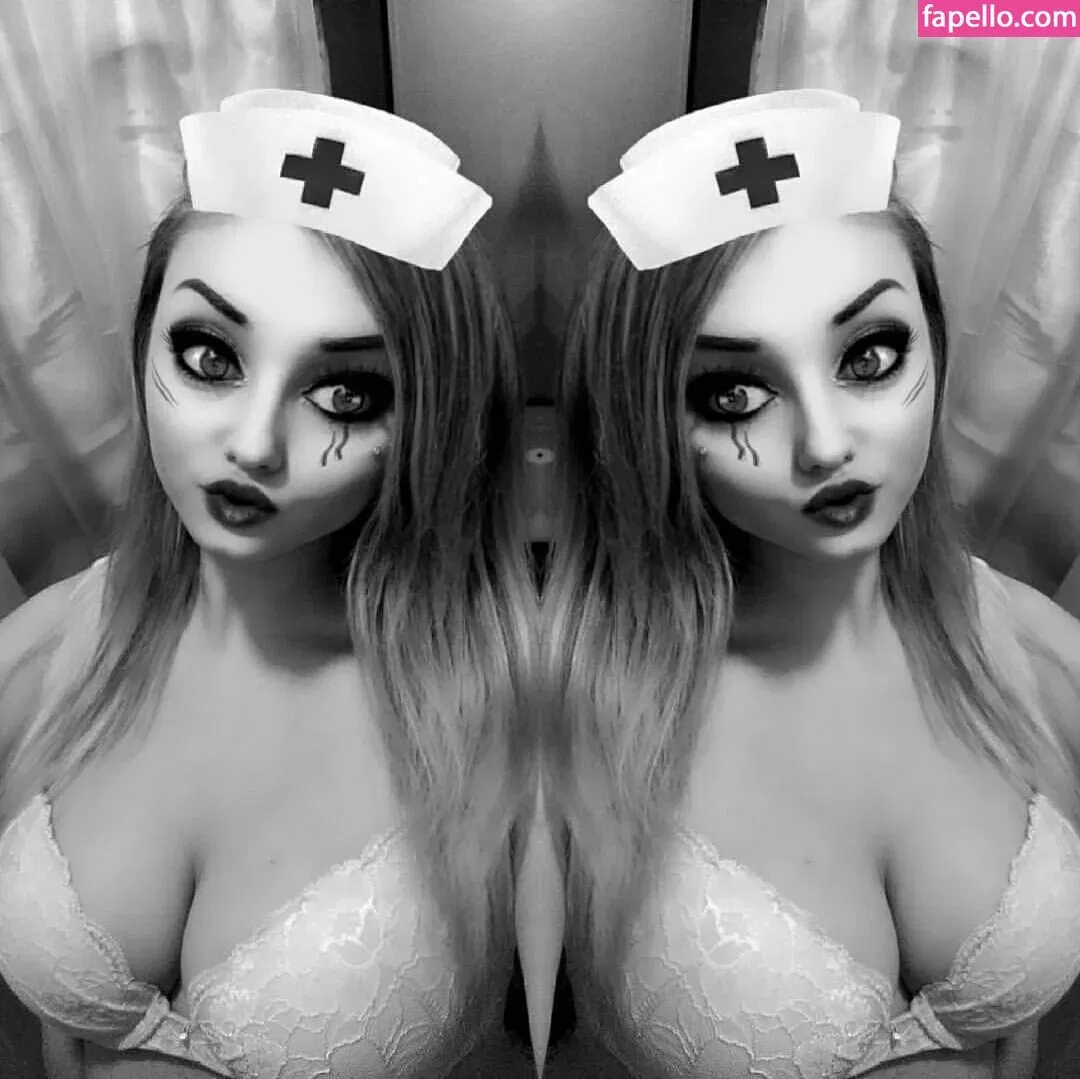 Daria Thibault Onlyfans Photo Gallery 