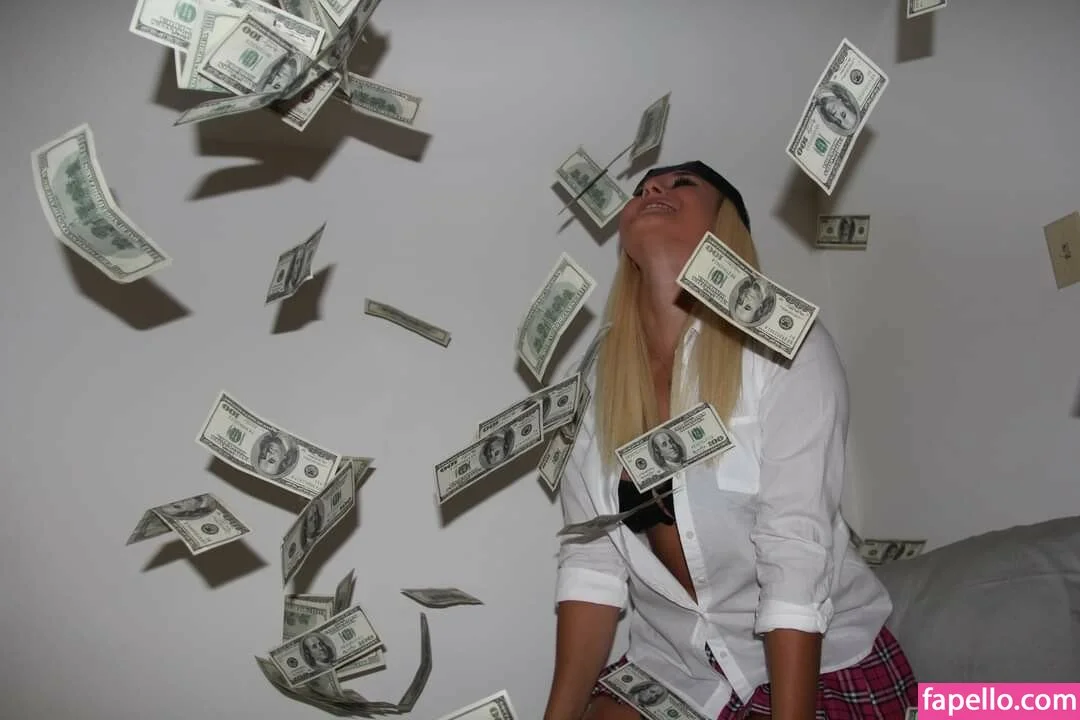 Daria Thibault Onlyfans Photo Gallery 