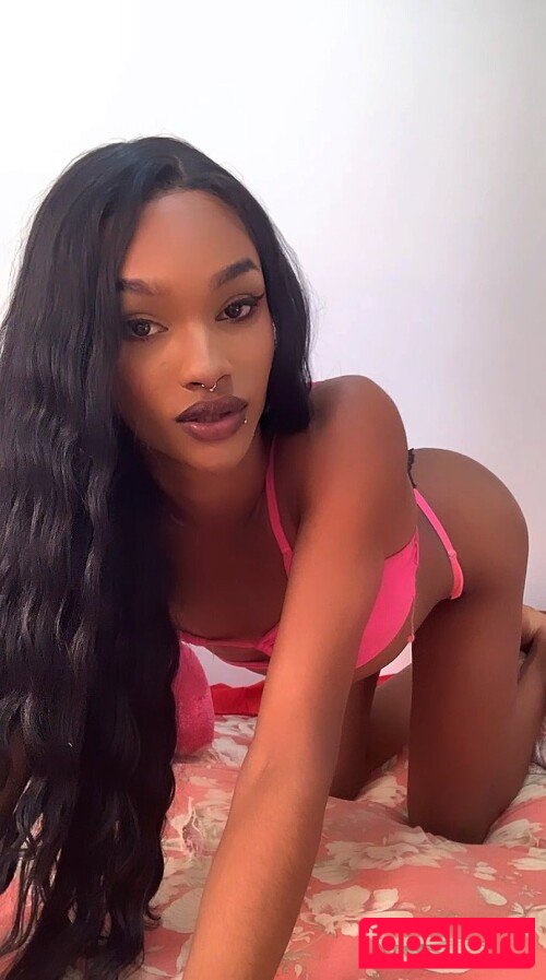 Awendy / awendysantana / sugawendy Nude Onlyfans Photo 9