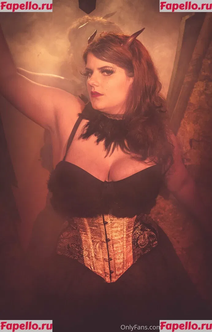 madame_cherie Onlyfans Photo Gallery 