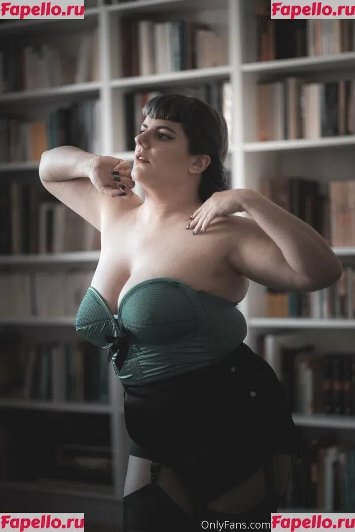 madame_cherie Onlyfans Photo Gallery 