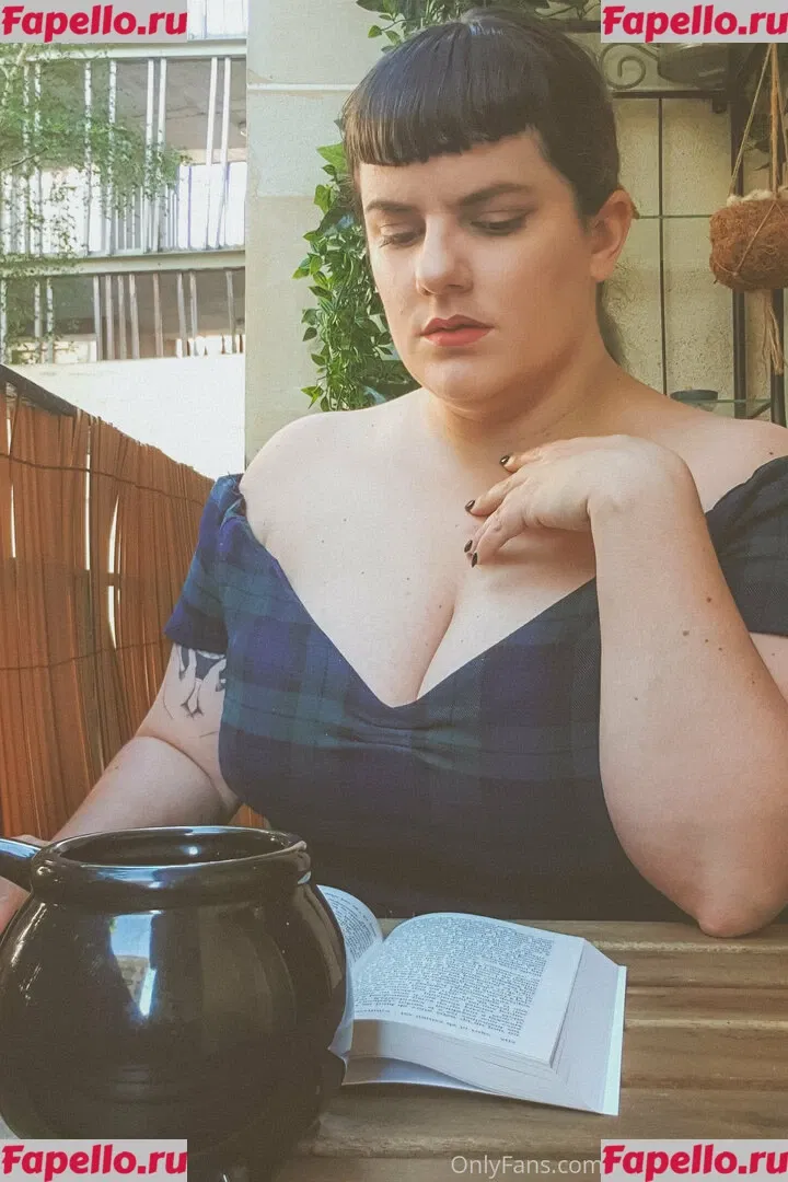 madame_cherie Onlyfans Photo Gallery 
