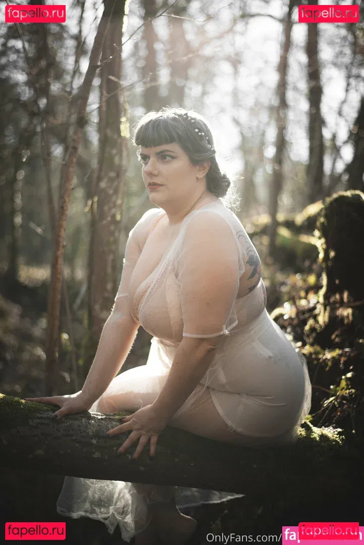 madame_cherie Onlyfans Photo Gallery 