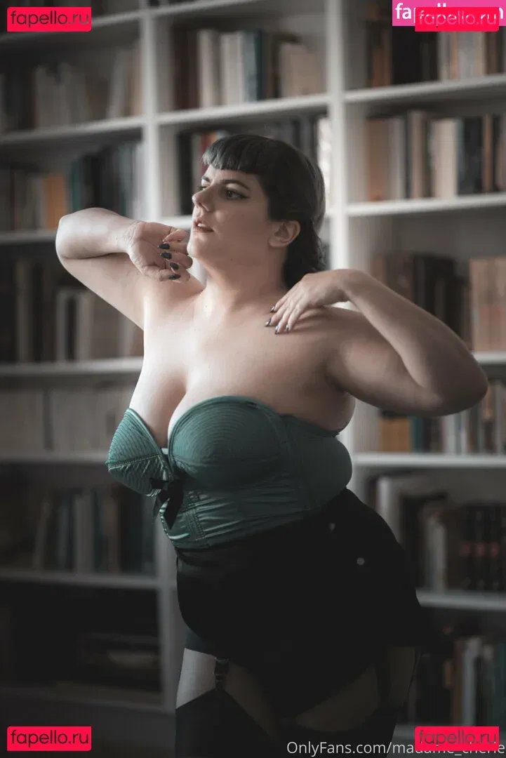 madame_cherie Onlyfans Photo Gallery 