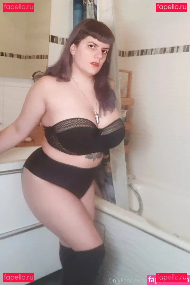 madame_cherie Onlyfans Photo Gallery 