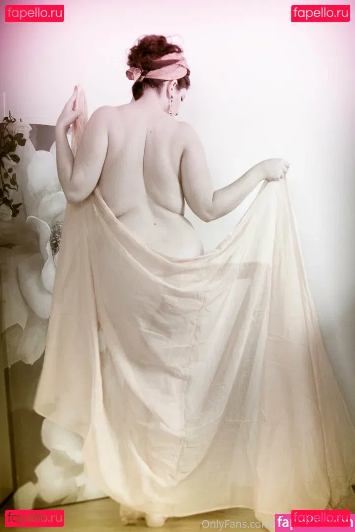 madame_cherie Onlyfans Photo Gallery 