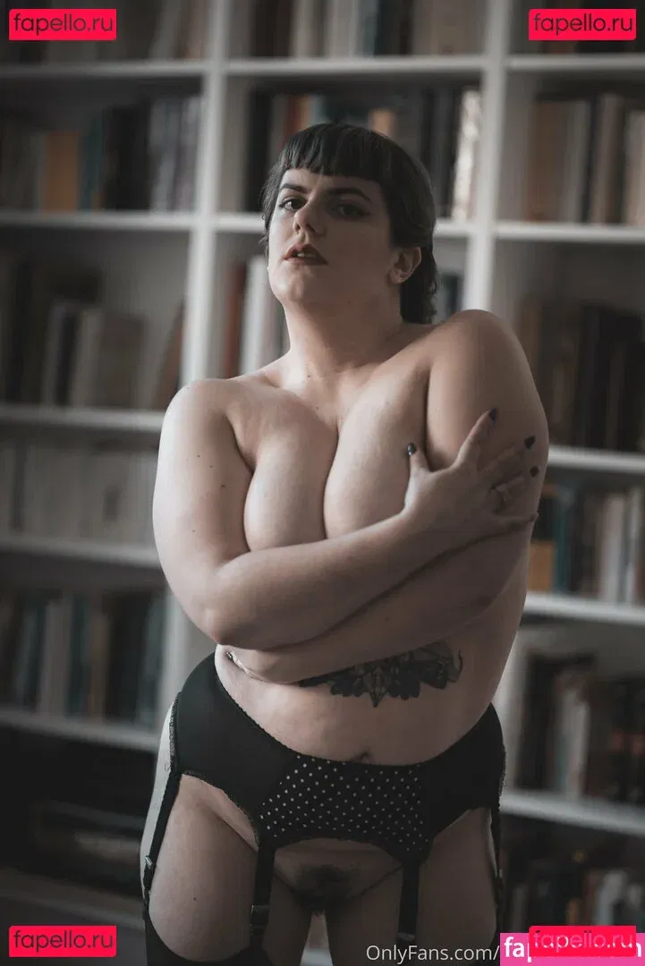 madame_cherie Onlyfans Photo Gallery 